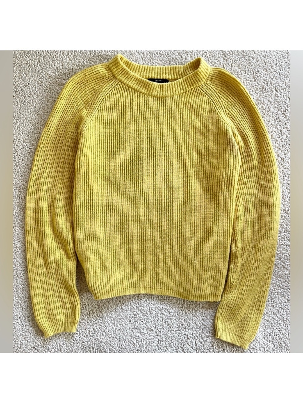 Tahari Yellow preppy retro Ribbed Crew Neck Sweater M